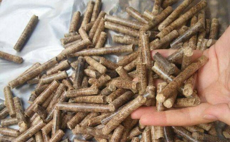 湖南嘉禾：生物质烤房点“绿”成“金”